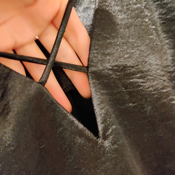 H&M V-neck satin camisole black - Picture 11 of 11